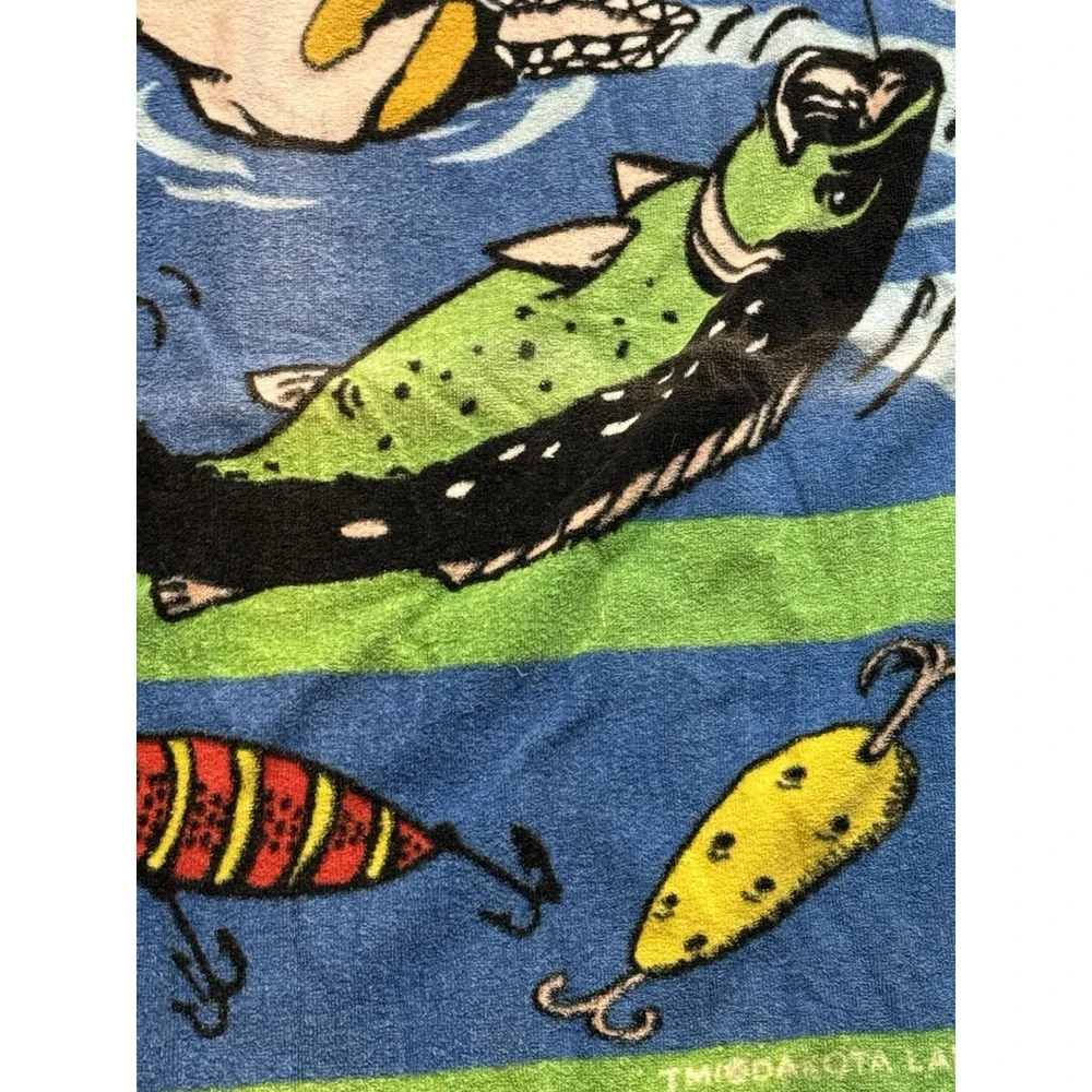 Fisherman‎ Themed Graphic Vtg Beach Towel